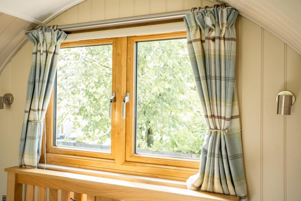 Glamping At South Lytchett Manor Hotel พูล ภายนอก รูปภาพ