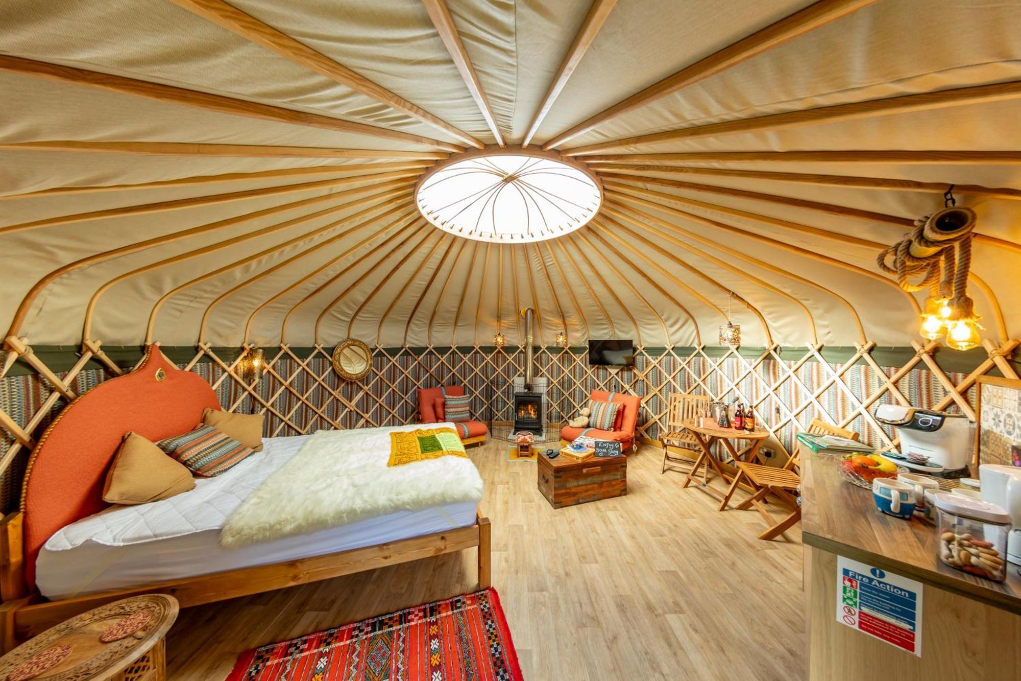 Glamping At South Lytchett Manor Hotel พูล ภายนอก รูปภาพ
