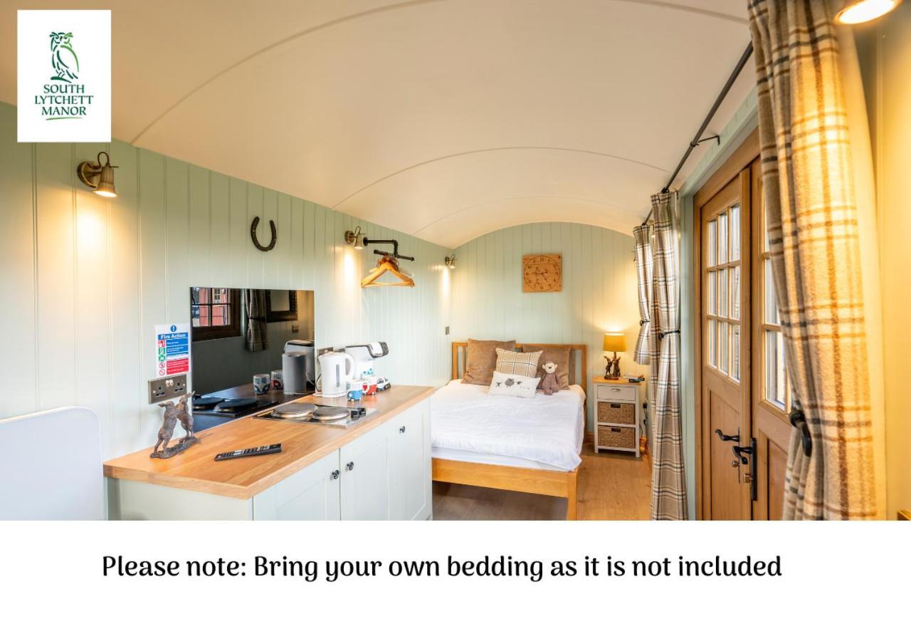 Glamping At South Lytchett Manor Hotel พูล ภายนอก รูปภาพ