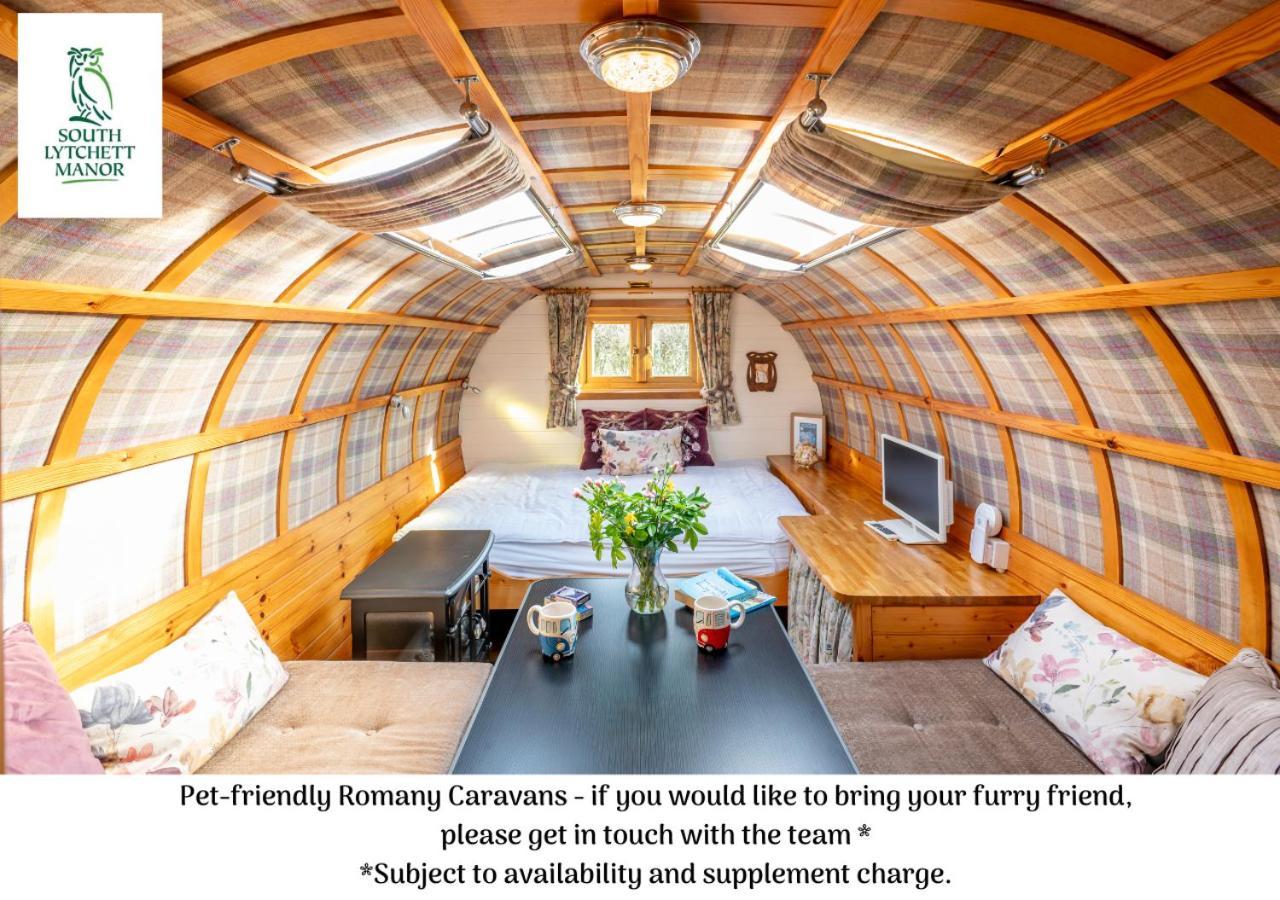 Glamping At South Lytchett Manor Hotel พูล ภายนอก รูปภาพ